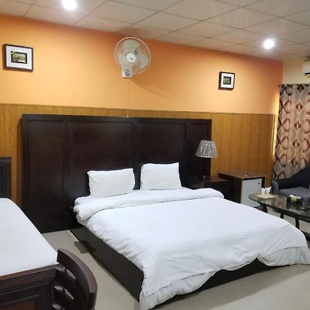 Amyl'S Garden Guest House Islamabad Bagian luar foto