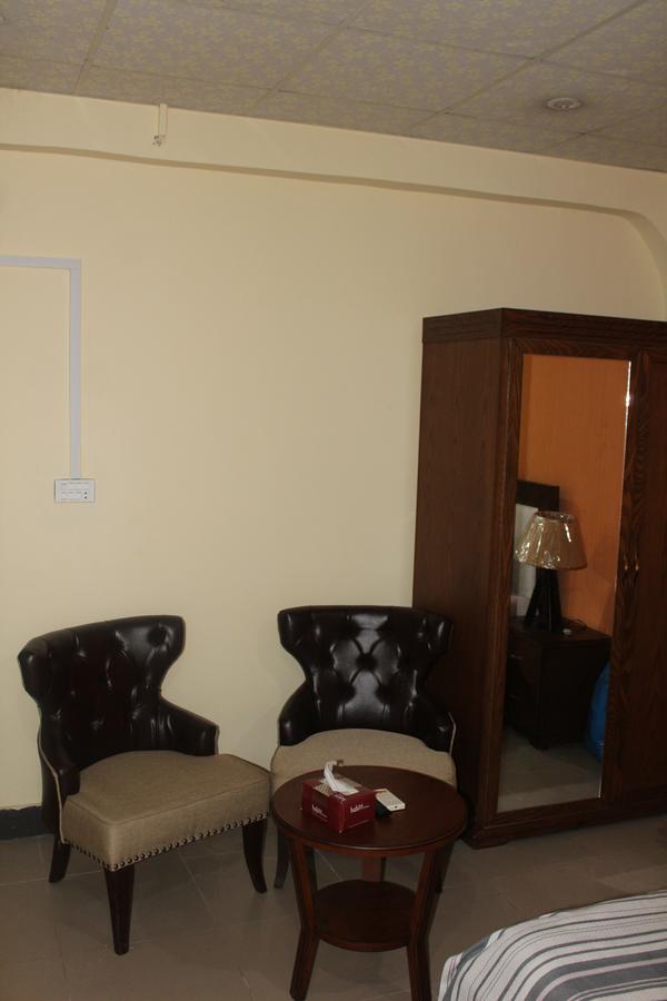 Amyl'S Garden Guest House Islamabad Bagian luar foto