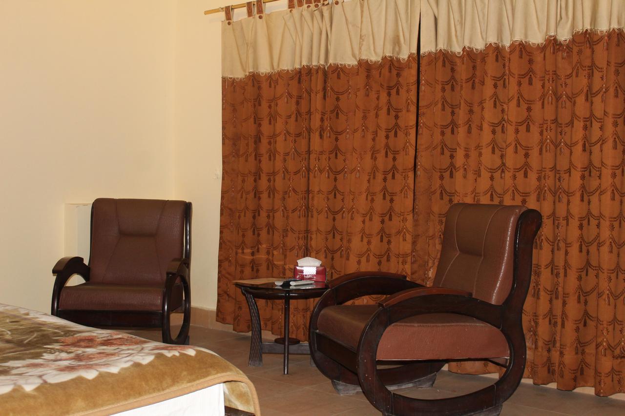 Amyl'S Garden Guest House Islamabad Bagian luar foto